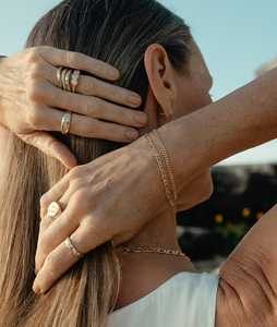 Pulsera de Cadena Figaro de Oro Sólido de 2.9mm, 14K/18K, Estilo Italiano Clásico, Acabado Pulido, para Mujer, Venta al Por Mayor - Product Image 2