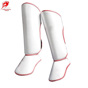 Espinilleras Ligeras Premium para Entrenamiento, Hechas con Materiales de Alta Calidad, para Adultos, para Entrenamiento de Boxeo - Product Image 1