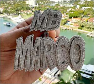 CONCEPTION Colgante de Letra Hip Hop con Moissanita, Plata 925, Cadena Totalmente Cubierta de Piedras, Nombre Personalizable, Certificado GRA, Chapado en Oro, Unisex - Product Image 1