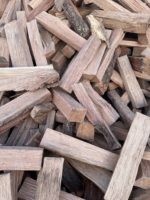 Bûches de bois de chauffage de haute qualité en chêne et hêtre séchées au four pour usage intérieur à vendre