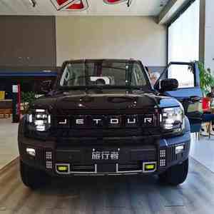 Auto a Gasolina Jetour Traveler 2.0T 4WD SUV 2023, Volante a la Izquierda, Asientos de Cuero, Cámara Trasera - Product Image 3