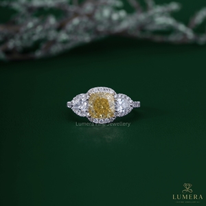 3.02CT Luxury Yellow <b>Cushion</b> Cut Lab Grown Diamond Halo Engagement <b>Ring</b> with Pear Side Diamonds Bridal <b>Ring</b> - Product Image 4