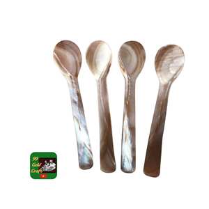 Cuchara y tenedor plegables de nácar de Vietnam, ideales para envío fácil y económicos, tendencia en boutiques de souvenirs. - Product Image 3