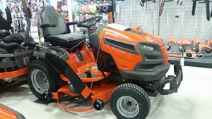 Tondeuse autoportée Husqvarna TS 146X 22 CV à moteur thermique, haute qualité, prix usine, disponible pour la coupe de l'herbe de jardin - Product Image 6