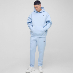 Ensemble de survêtement d'hiver moderne pour homme, pull à capuche deux pièces et pantalon de jogging fuselé, logo personnalisé, style décontracté athleisure, vente en gros - Product Image 1