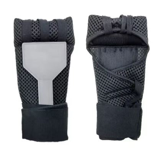 Gants d'entraînement intérieur de boxe avec support élastique pour poignet, rembourrage en gel pour les articulations, enroulement facile, taille personnalisable, conçus pour le fitness - Product Image 2