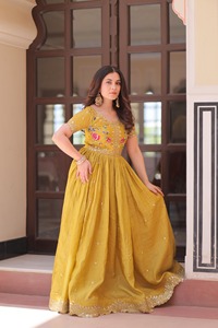 Vestido de Rayón Dorado para Mujer con Bordado y Lentejuelas, Largo hasta el Tobillo, Estilo Tradicional Indio-Pakistaní, para Fiestas, Bodas de Verano - Product Image 5