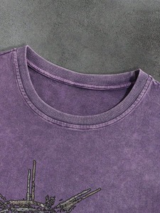 T-shirt homme slim fit imprimé avec logo personnalisé, nouveau modèle à col rond et manches courtes en coton, sérigraphié, prix abordable, personnalisation OEM - Product Image 3