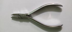 Alicates Formadores de Lazos Tweed Adams, Instrumentos Dentales de Ortodoncia, Acero Inoxidable de Grado Médico de Alta Calidad - Product Image 4
