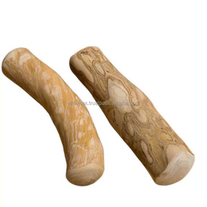 Palillo de Madera de Café Clásico para Perros, Juguete Ecológico y Natural para Mascotas, Elaborado por Expertos en Vietnam - Product Image 5