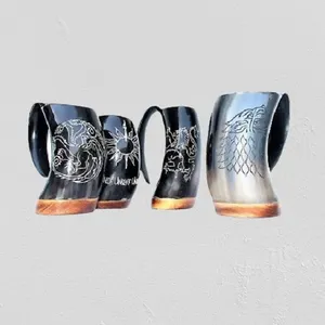 Jarra de Cerveza con Base de Madera o Resina y Acabado de Alta Calidad Apto para Alimentos, con Patrones Grabados Personalizados para la Tradición - Product Image 3