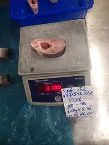 Filete de Pangasius Vietnamita de Primera Calidad, Congelado Individualmente (IQF), Grado A, Glaseado Flexible, Bajo en Carbohidratos, 2-5 cm, 24 Meses de Caducidad - Product Image 1
