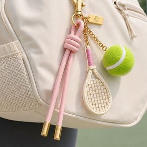 Breloques pour sacs de sport avec mini-ports pour ballons de baseball, de basketball et de pickleball, pour accessoires de sacs à dos sportifs - Product Image 1