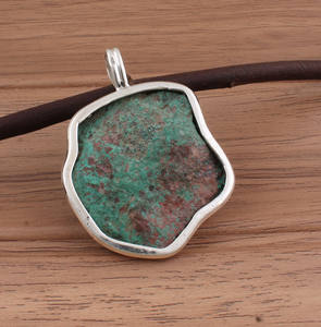 Colgante de Crisocola Natural, Chapado en Platino, Plata de Ley, Gema Azul Verde, Amuleto Unisex, Joyería Bohemia Vintage al por Mayor - Product Image 5