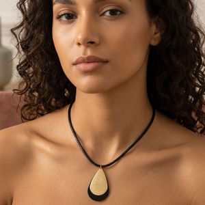 Ensemble de bijoux tendance en acier inoxydable noir en forme de goutte d'eau pour fête, fiançailles, cadeau avec emballage personnalisé - Product Image 4