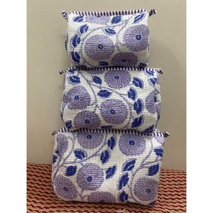 Juego de Tres Bolsas de Maquillaje Acolchadas de Algodón con Estampado Floral, Estilo Bohemio, con Cierre de Cremallera para Uso Diario - Product Image 1