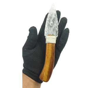 Cuchillo de cristal transparente de alta calidad con mango de cristal, hoja con punta de flecha tallada a mano, decoración espiritual, decoración para brujas, venta al por mayor - Product Image 4