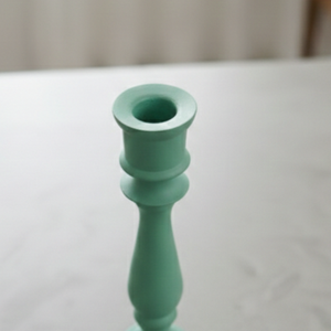 Porte-bougie conique moderne en aluminium coulé, finition mate, couleur turquoise, style nordique minimaliste, pour décoration intérieure, centre de table de mariage et cadeau - Product Image 3