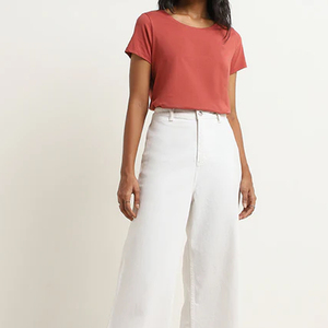 Camiseta Básica Lisa para Mujer, Algodón de Alta Calidad, Talla Grande, Casual, Personalizable con Bordado e Impresión, Ropa de Moda al por Mayor, Modelo 2026 - Product Image 2