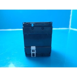 ฟูจิ EG33F EG33F 15A เซอร์กิตเบรกเกอร์ป้องกันไฟรั่ว ใช้แล้วตามสภาพเดิม อะไหล่อุปกรณ์เซมิคอนดักเตอร์รุ่นเก่า - Product Image 4