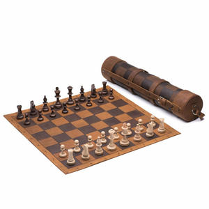 Juego de Ajedrez y Backgammon Plegable Portátil Personalizado, Nuevo Diseño, 3 Tipos de Piezas Duraderas Enrollables de Cuero Vacuno, para Exteriores, Unisex - Product Image 2