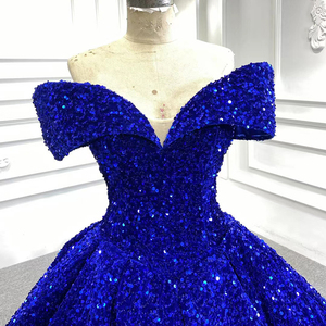 Vestido de sirena dorado de gasa con cuentas, escote corazón, manga larga, cola de barrido hasta el suelo, estilo clásico - Product Image 4