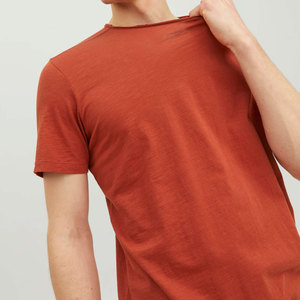 เสื้อยืดแขนสั้นผู้ชาย คอวี สีส้ม ผ้าคอตตอนเนื้อเจอร์ซีย์ เสื้อยืดพื้นฐานพรีเมียมสำหรับผู้ชาย - Product Image 3