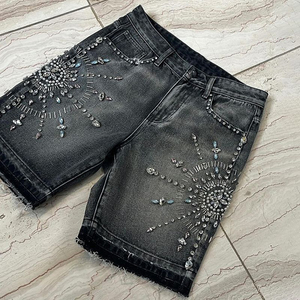 Jeans courts de bonne qualité pour hommes, en coton, coupe droite, décontractés, avec strass, denim, streetwear d'été, couleur personnalisée, vêtements tendance - Product Image 2