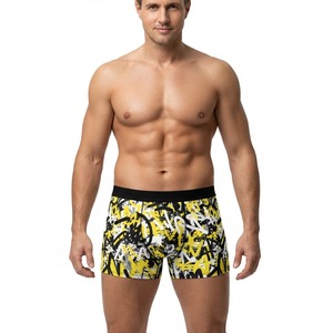 Pantalones Cortos Deportivos Casuales para Hombre, con Estampado de Llamas, Cintura Media Elástica, Transpirables, de Poliéster Tejido - Product Image 2