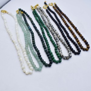 Collier en perles d'aventurine verte véritable avec fermoir plaqué or, bijoux en pierres précieuses vertes rondes, cadeau pour femmes - Product Image 5