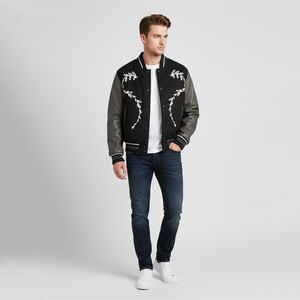 Chaqueta Varsity con Bordado Personalizado, Chaqueta de Alta Calidad con Mangas de Cuero y Lana para Uso Casual o Deportivo, Chaqueta Varsity Unisex - Product Image 5