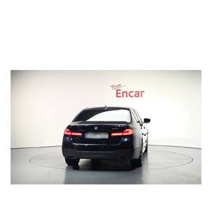 บีเอ็มดับเบิลยู ซีรีส์ 5 รุ่น 530i เอ็ม สปอร์ต ปี 2023 พวงมาลัยซ้าย เกียร์อัตโนมัติ ระยะทาง 32,758 กม. - Product Image 3