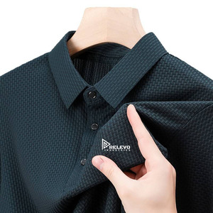Chemise polo en tricot pour homme Relevo Industries, taille plus, manches courtes, couleur unie noire, col rabattu, polyester - Product Image 3