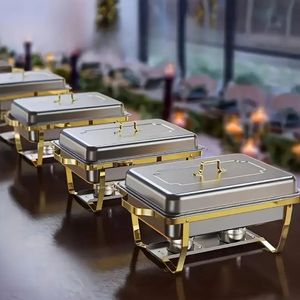 Plat de service élégant en acier inoxydable doré avec couvercle pour buffet traiteur, chauffe-plats pour hôtels, restaurants et décoration intérieure - Product Image 4