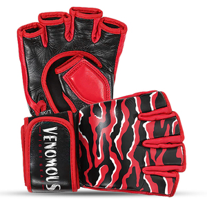 Guantes de MMA Venomous Personalizados de Cuero, Medios Dedos, Estampado de Tigre Rojo y Negro, Cierre de Velcro en la Muñeca, para Adultos, Artes Marciales - Product Image 4