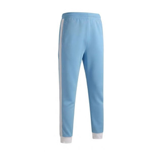 Conjunto deportivo cómodo y transpirable para hombre, ideal para ejercicio, correr, entrenamiento y uso diario. - Product Image 6