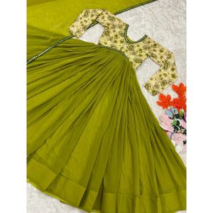 เสื้อคลุมมีรอยตัดผ้าจอร์เจียที่ได้รับความนิยม - Product Image 3