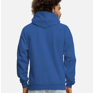 Sudadera con capucha OEM de manga larga con bolsillo canguro y estampado de camuflaje para hombre, tela gruesa, sudadera única y elegante para hombre - Product Image 4