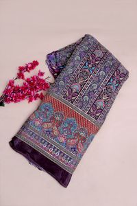 Tissu imprimé à rayures florales violettes avec bordure décorative pour la confection de robes Kurti, tissu pour vêtements ethniques. - Product Image 2