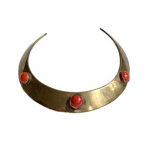 Gargantilla de latón hecha a mano para mujer, joyería étnica Bohemia con centro de Mesa de Piedra Roja y patrón en forma de ala - Product Image 1