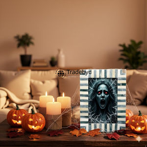 Marco de Fotos Creativo con Incrustaciones de Hueso Hecho a Mano con Acabado Brillante, Regalo Premium de Tradebyd - Product Image 3