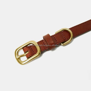 Collar de perro de cuero marrón Arce de calidad superior con herrajes de latón macizo y juego de correa para perro - Product Image 2