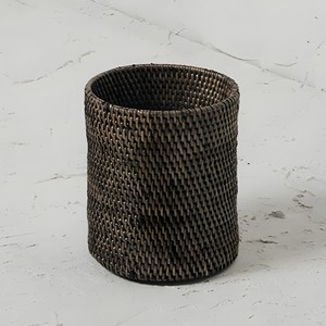 ที่ใส่ดินสอทรงกระบอกทำจากหวาย สำหรับจัดระเบียบชั้นวางของบนโต๊ะ ราคาดี ขายส่ง ที่วางปากกา - Product Image 1