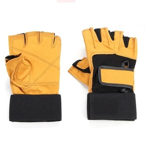 Gants de musculation antidérapants avec bandes de maintien intégrées pour la gym, pour hommes et femmes, pour l'entraînement physique et la musculation - Product Image 2