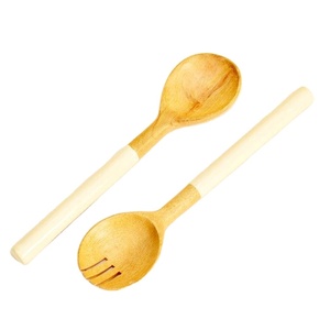 Cuillère en bois personnalisable avec poignée en résine Ensemble de couverts de vaisselle d'hôtel pour la maison et le restaurant - Product Image 1