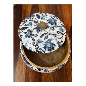 Polished Solid Wood Chapati Box-Souvenir for Kitchen Use Round Design with <b>Lid</b> white flower design - Product Image 6