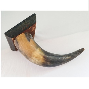 Vase décoratif en corne de buffle, forme irrégulière, effet vieilli, pièce unique - Product Image 5