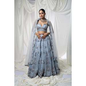 Lehenga Choli indien haut de gamme pour mariage, vente en gros |   Broderie en dentelle ornée de cristaux |   Tenue de mariée | Dupatta en tulle transparent |   Designer - Product Image 1