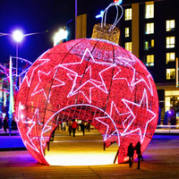 Toprex décor extérieur personnalisé projet commercial 3d grand led déco motif boule arc lumières lumière de Noël