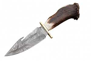 Couteau utilitaire d'extérieur artisanal en acier Damas, manche en corne de cerf, garde en laiton, lame fixe - Product Image 1